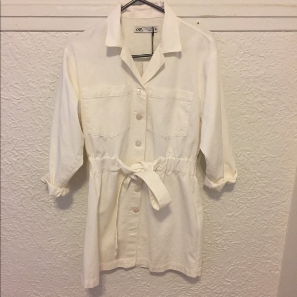 White dress  | Zara - Picture 1 of 2